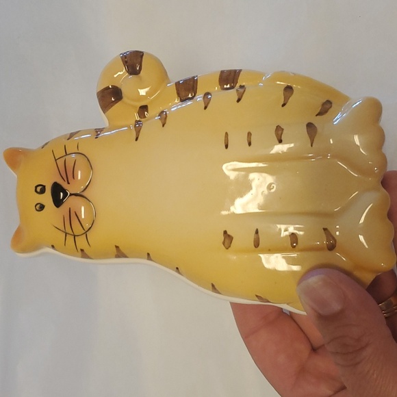 Tabby Cat Trinket Box - Picture 4 of 6